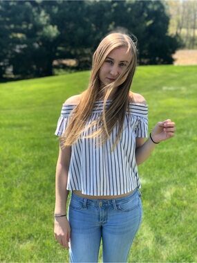 American Eagle Off Shoulder Top
